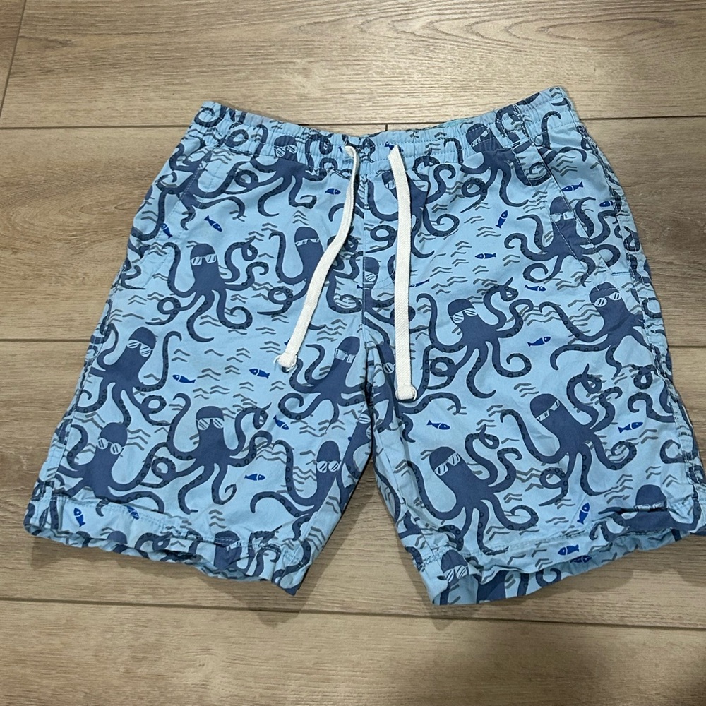 American Republic men’s bathing shorts with pockets